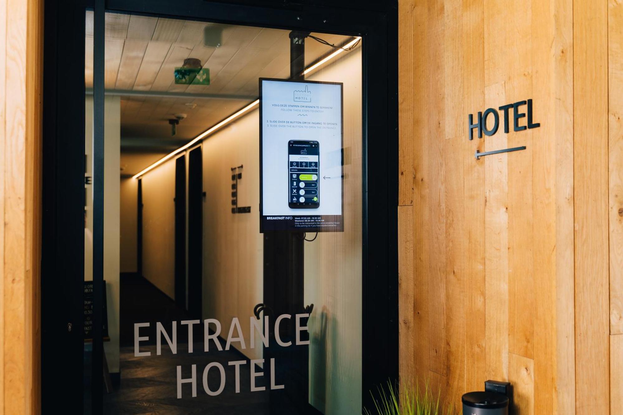 Factory Hotel Беверен Экстерьер фото